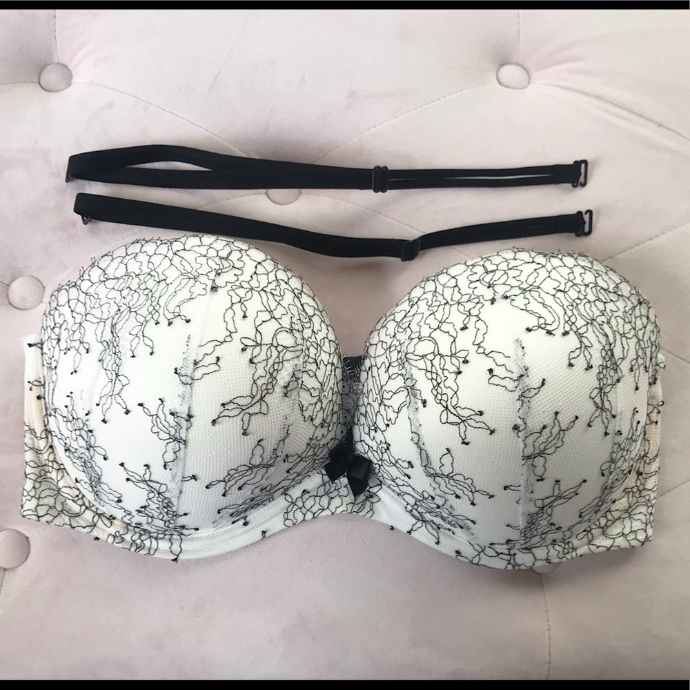 VICTORIA’S SECRET 36D